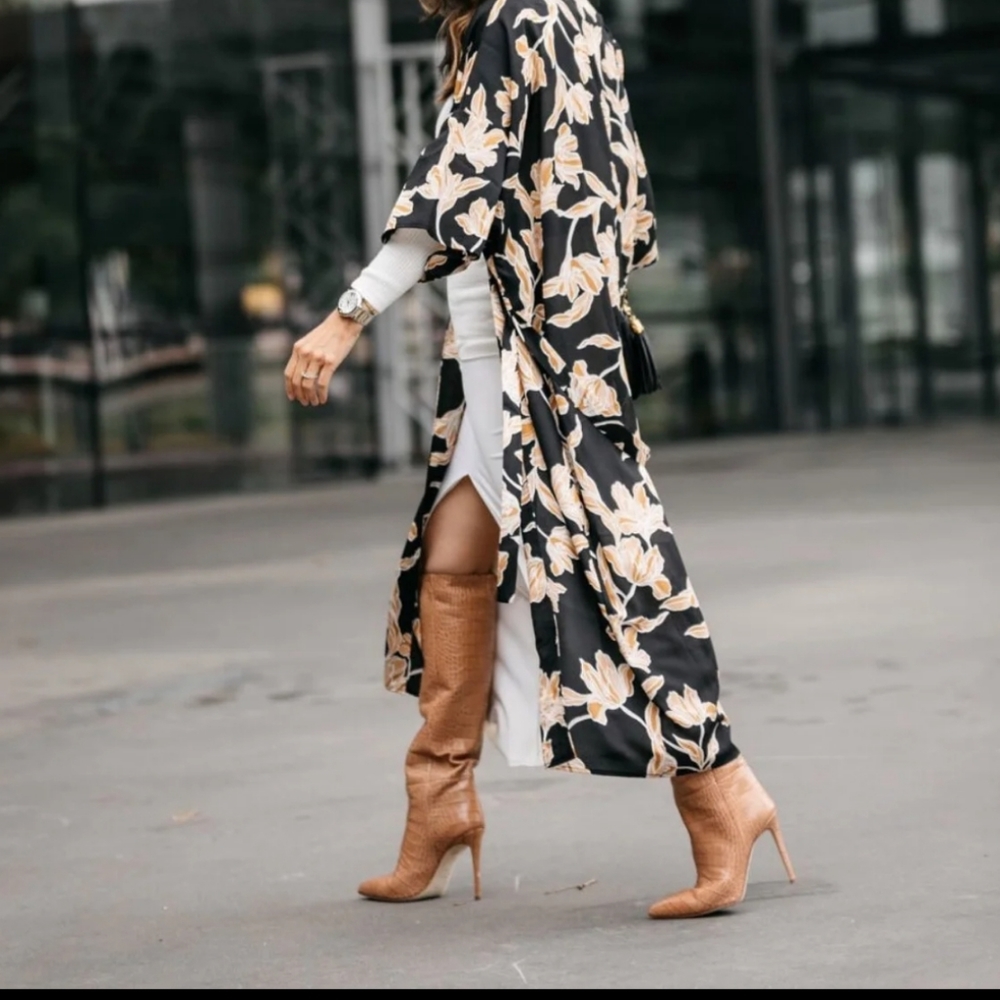 Maison Du Soir Floral Long Belted Robe